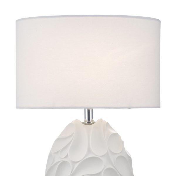 Zachary Table Lamp White Oval With Shade